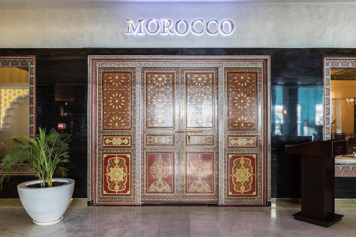 Hotel Interior 15 of 183