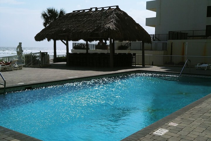 Sundeck