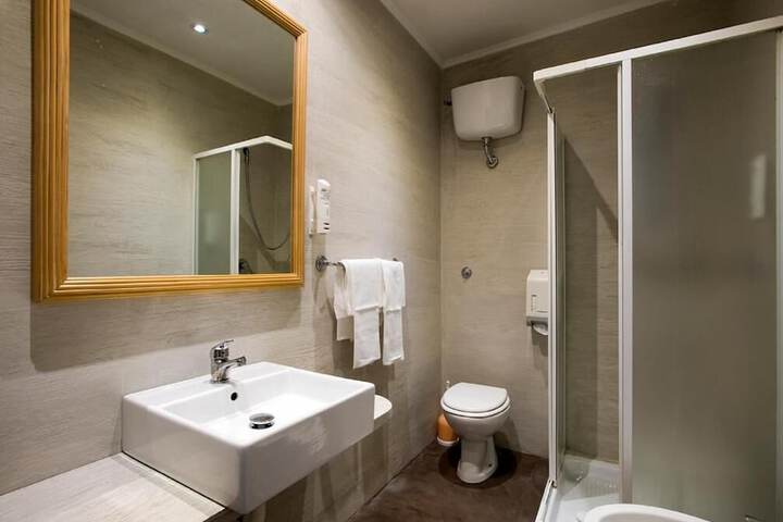 Bathroom Interior Photo