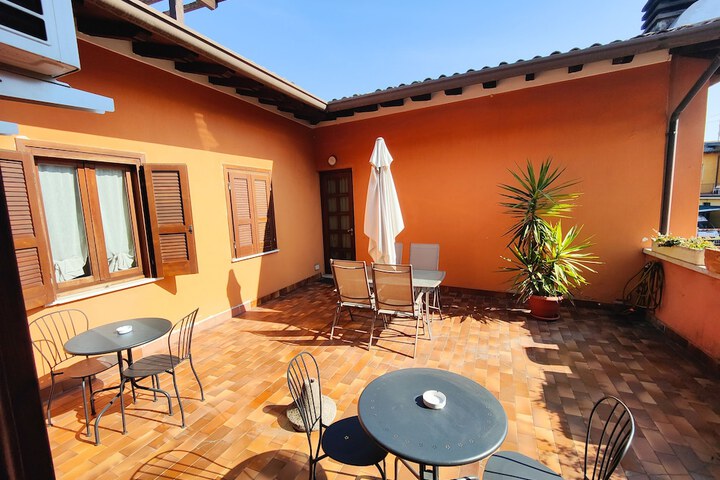 ALBERGO B & B TENESI in Manerba del Garda