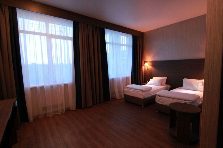 Room 5 of 43