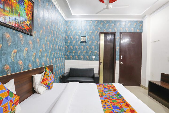 Room 20 of 30