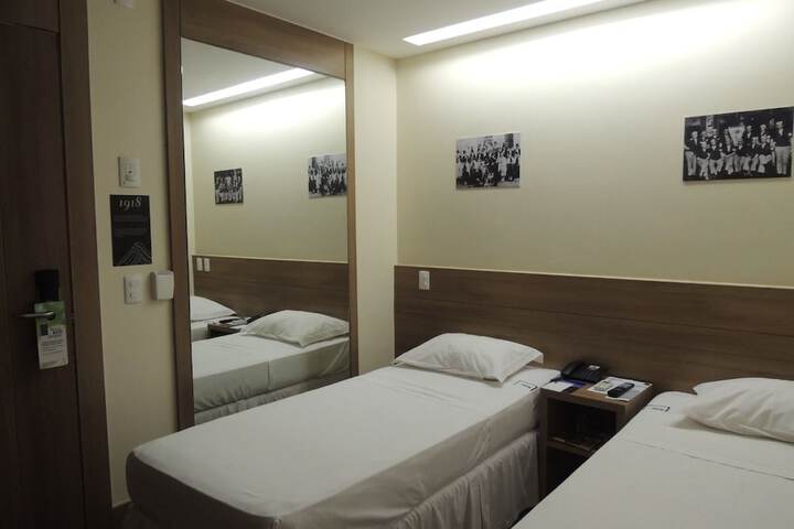Room 6 of 22