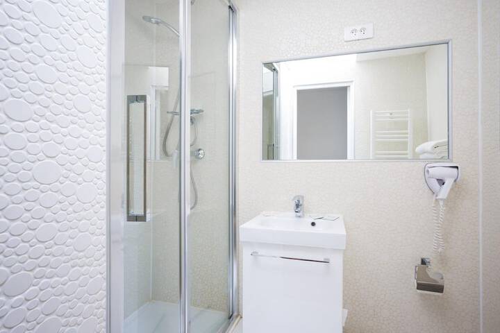 Bath Interior