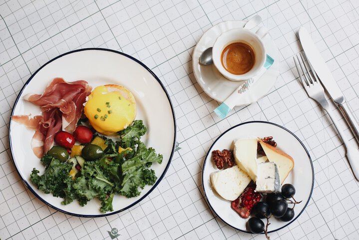 Breakfast/Coffee Service 41 of 68