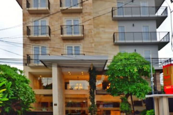 SARIS HOTEL KUTA