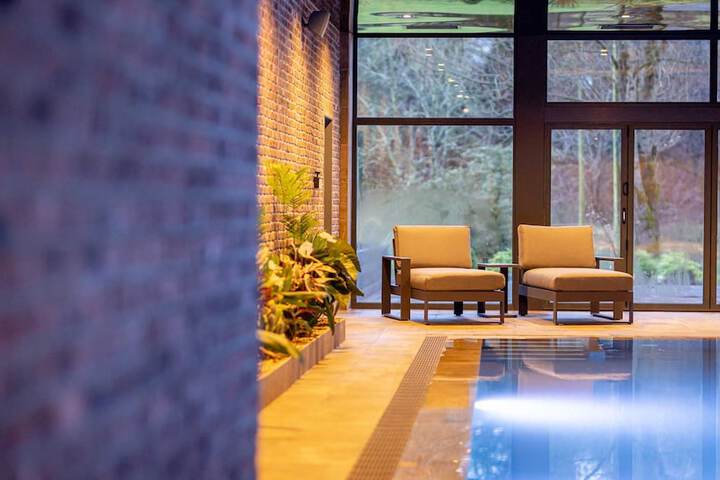 Pool 35 of 66