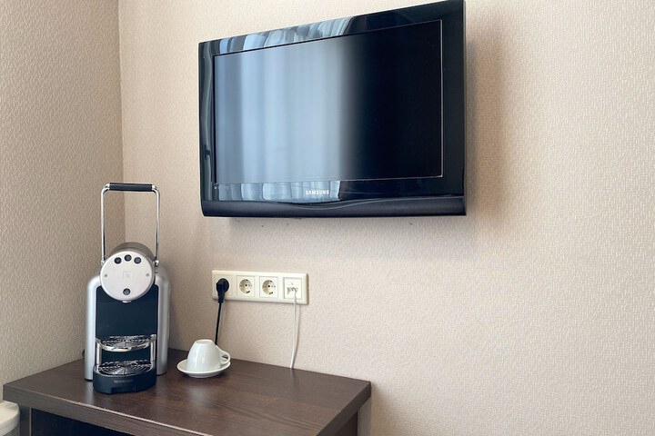 Room 21 of 42