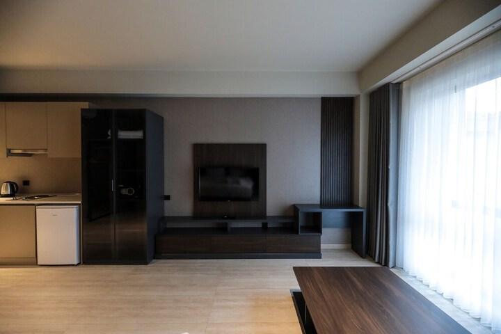 Room 15 of 42