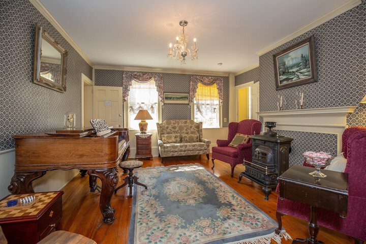 Hotel Interior 79 of 115