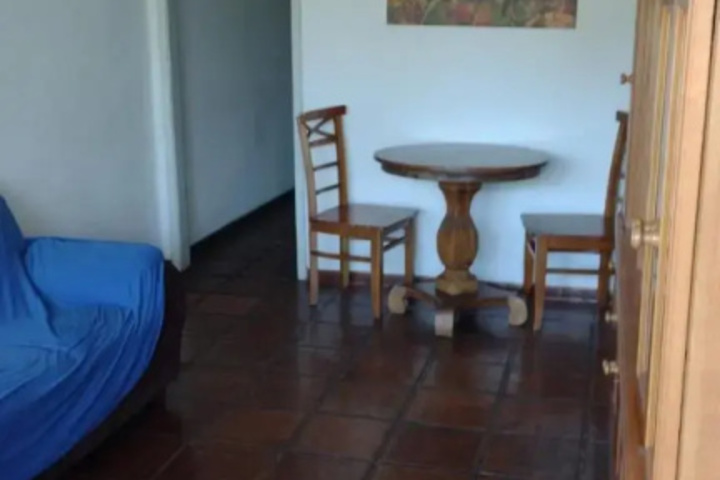 Room 5 of 19