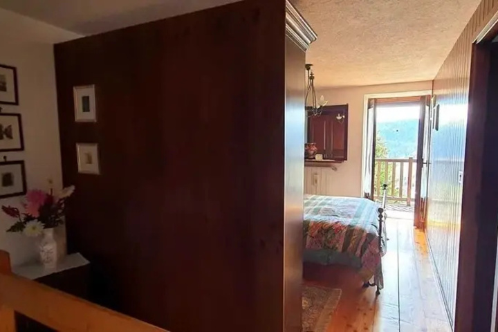 Room 3 of 14