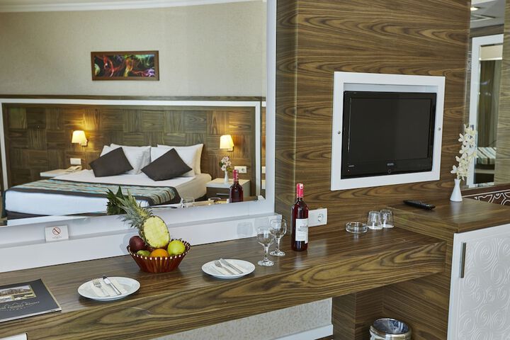 Room 21 of 101