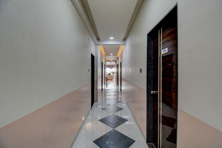 Hotel Interior 4 of 16