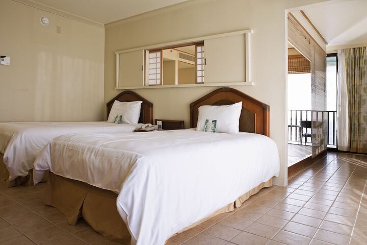 Room 15 of 130