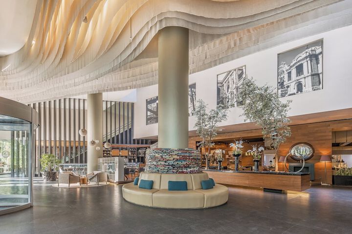 Lobby Photos