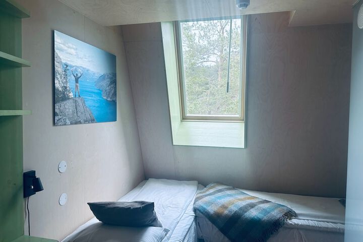Room 11 of 59