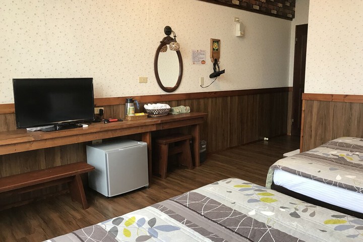 Room 18 of 49