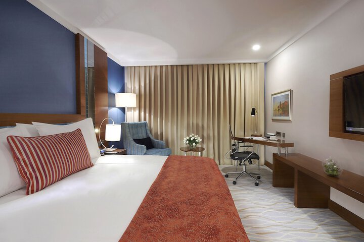 Room 9 of 55