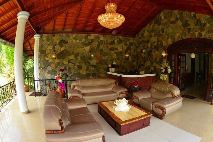Thevni Holiday Resort
