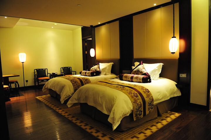 Exterior of Hangzhou Tianyuan Tower Hotel