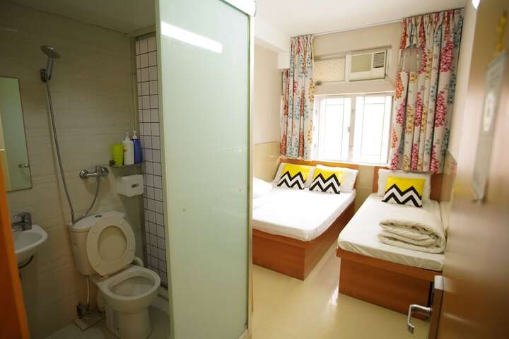 Room 61 of 195