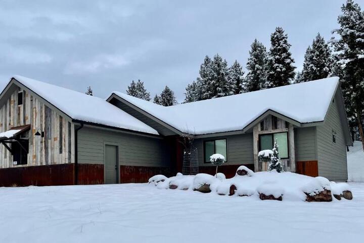 Silvertip Trailhead 2