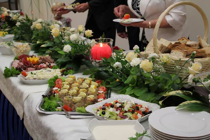 Dining 34 of 69
