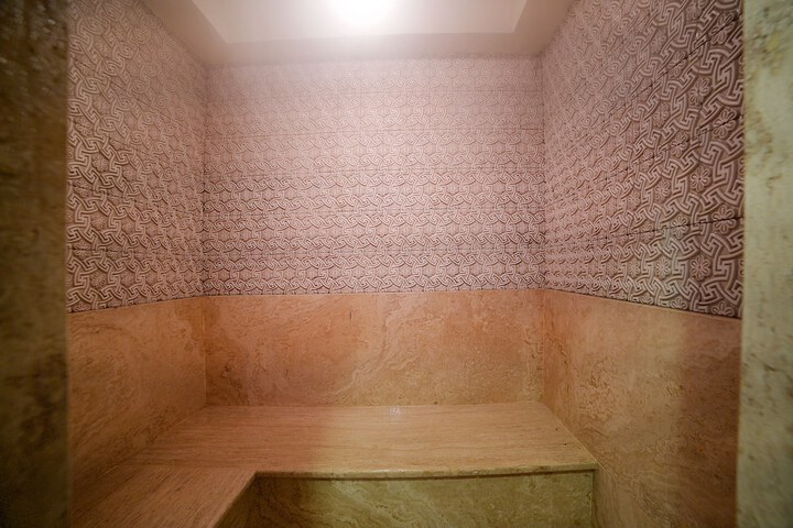 Room 25 of 50