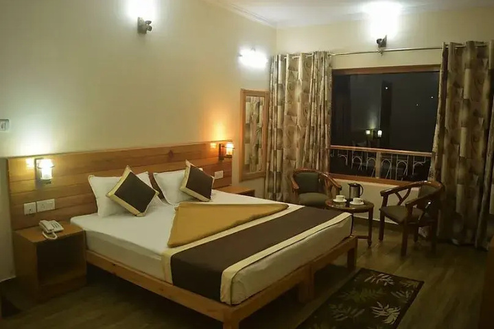 Room 2 of 14