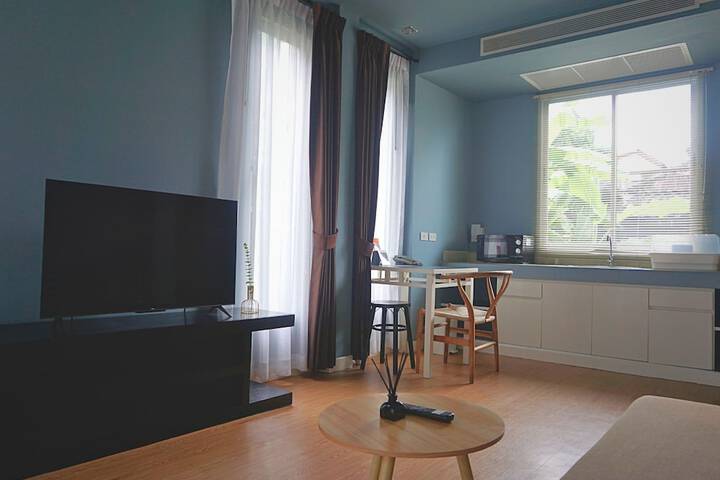 Room 18 of 95