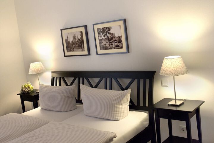 Room 3 of 15
