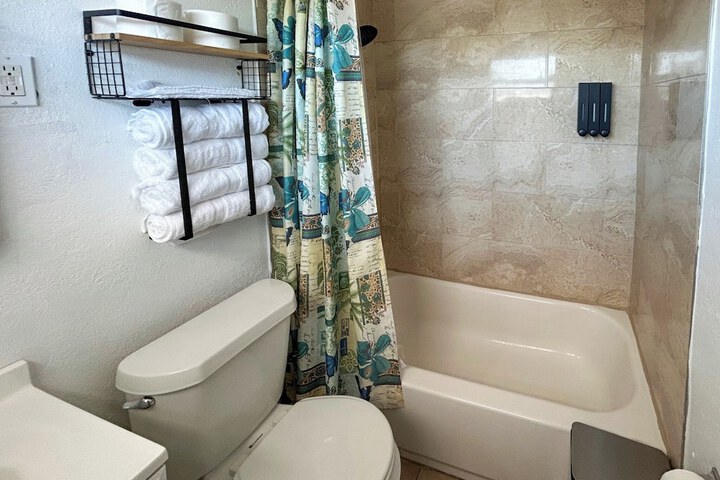 Room 74 of 86