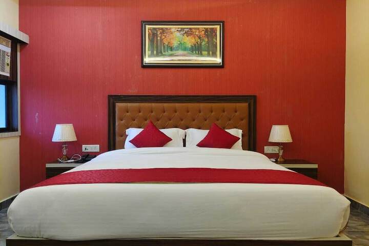 Room 3 of 15