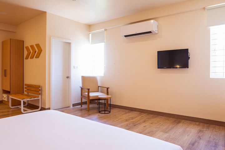 Room 8 of 20