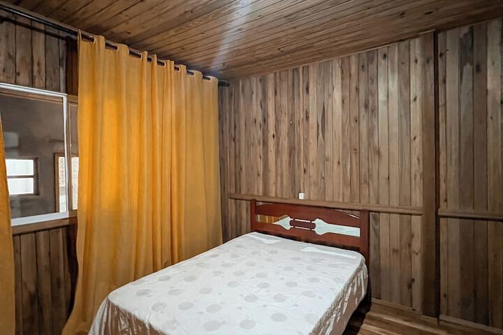 Room 6 of 47