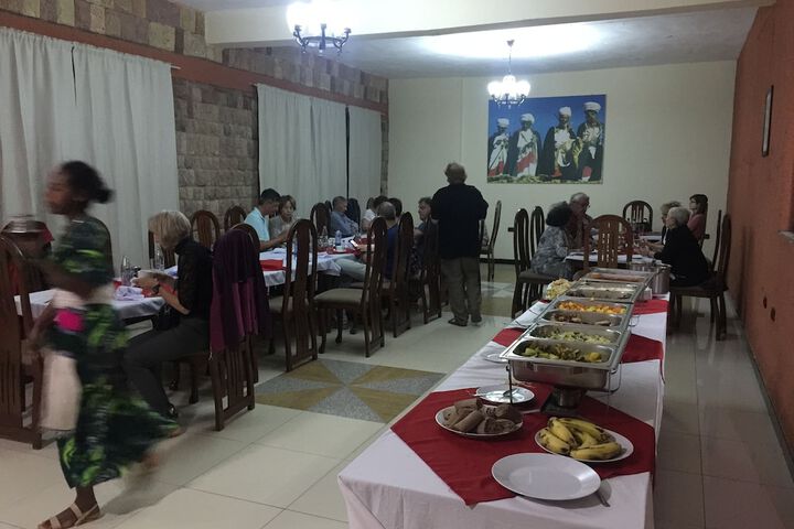 Dining 44 of 75