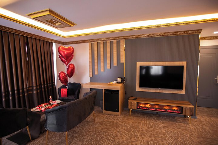 Room 44 of 78