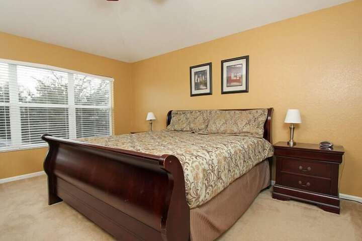 Room 5 of 25