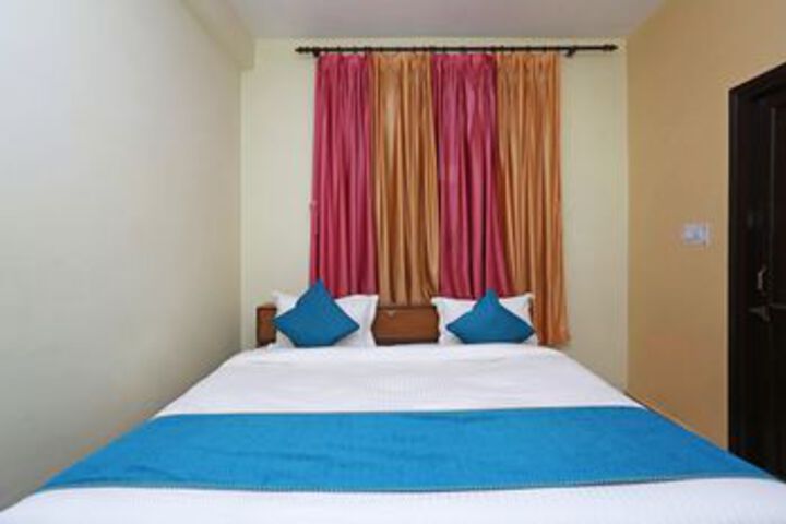 Room 10 of 20