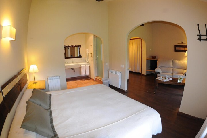 Room 5 of 21