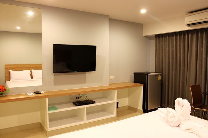 Room 43 of 63