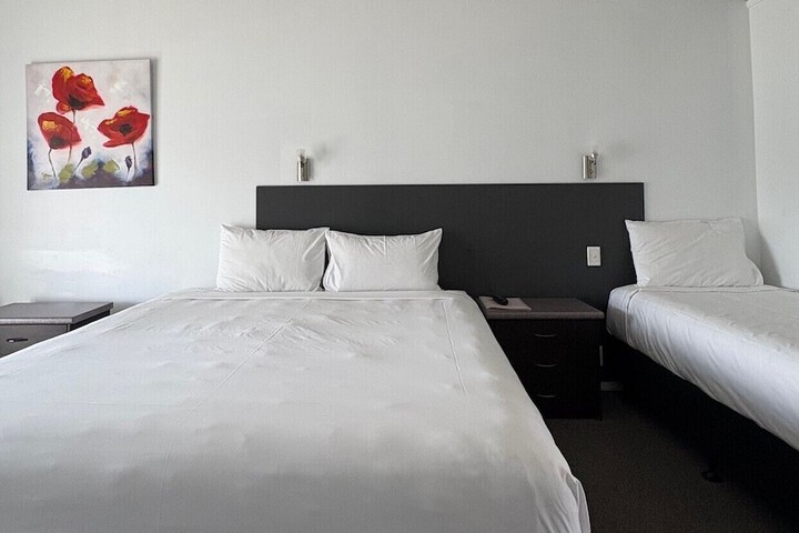 Room 8 of 49
