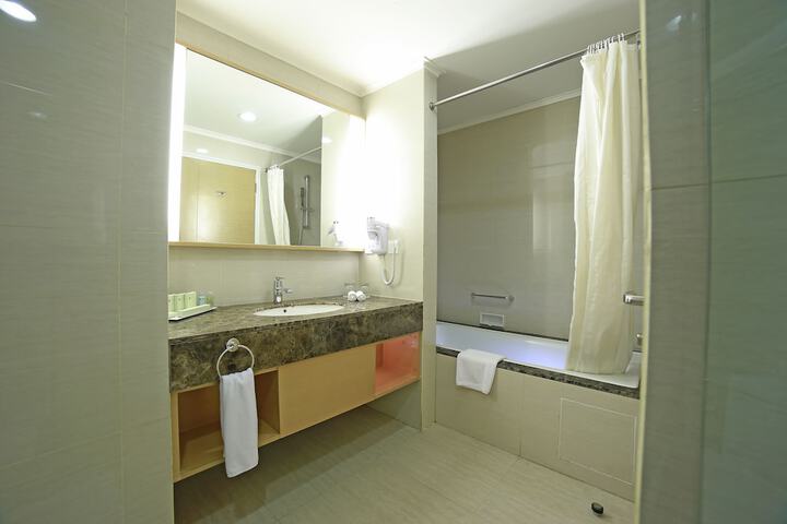 Clean Restrooms