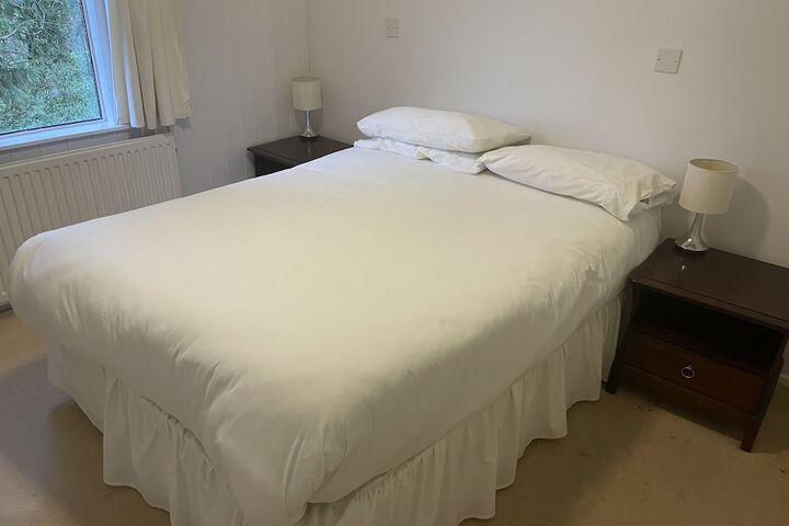 Room 2 of 52