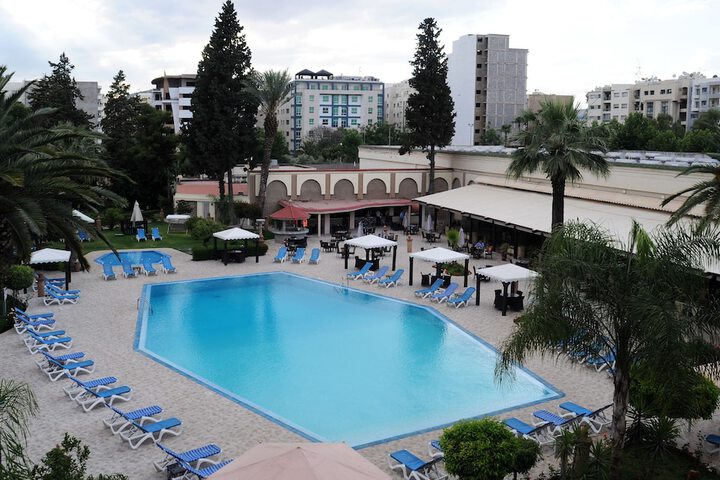 Pool 34 of 77