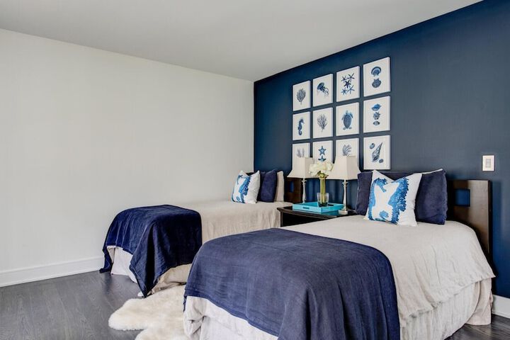 Room 4 of 54