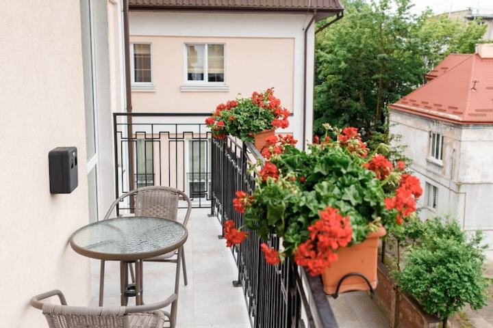 Terrace/Patio 60 of 102