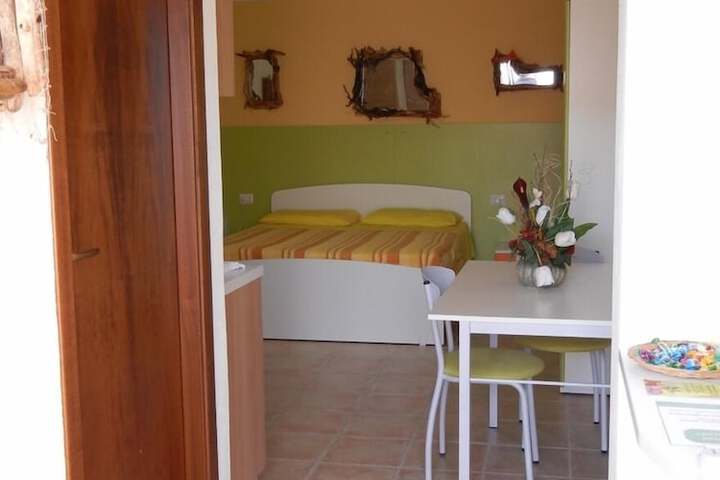 Room 27 of 120