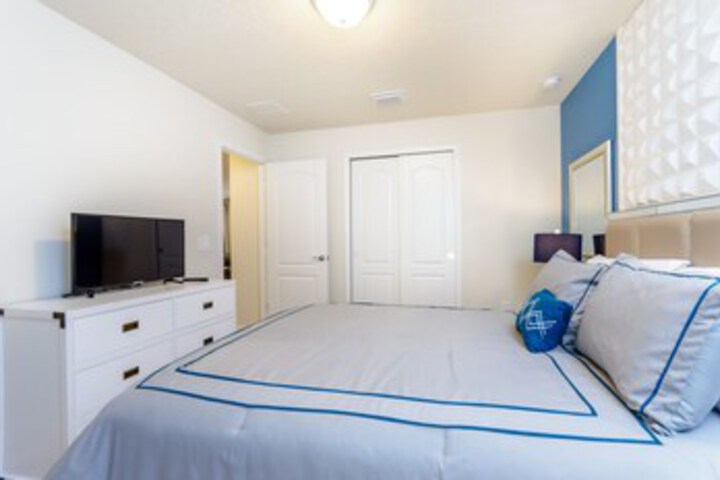 Hotel 35 of 61